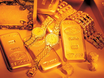 What Is The Difference Between Fashion And Luxury