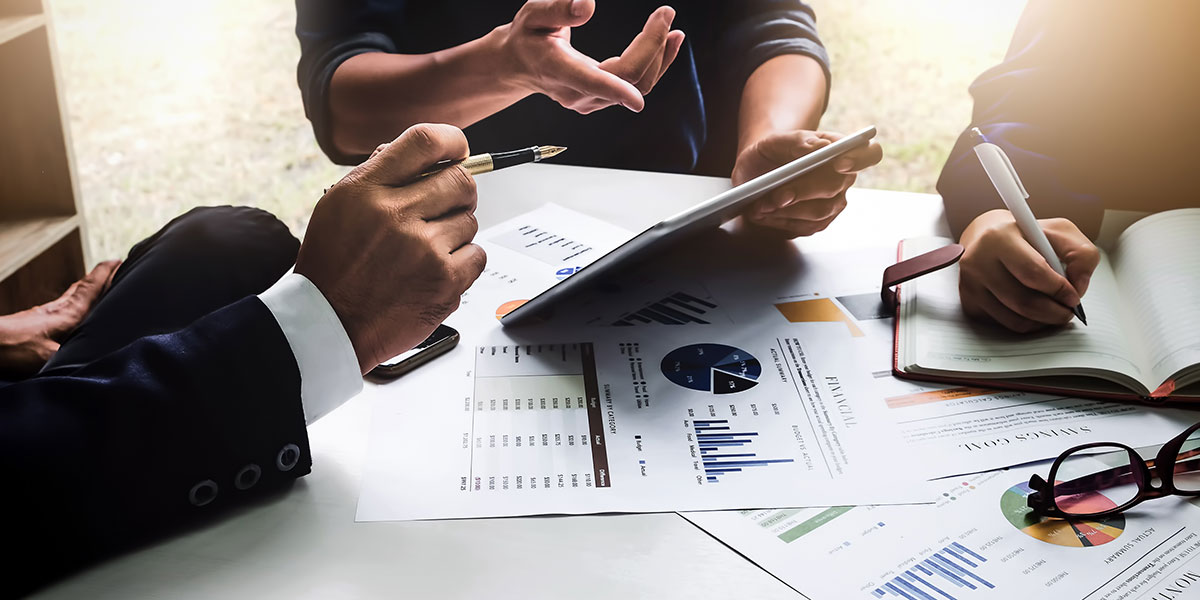 How Do General Partnerships And Limited Partnerships Differ